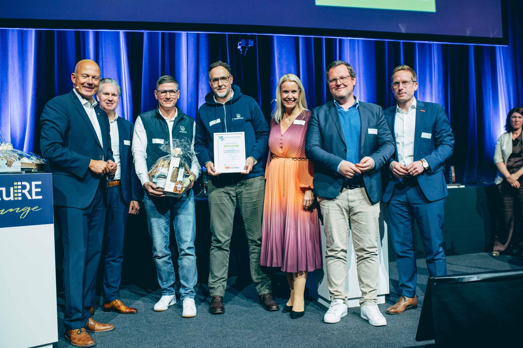 Bild von der Bühne, Vergabe des zweiten Platzes.